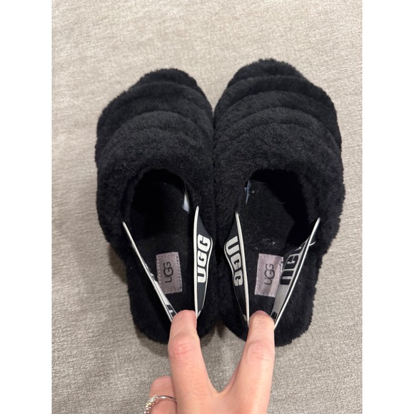 UGG Fluff Yeah Slide Slippers Black Sheepskin Fur Elastic Strap Women's Size 9 - Picture 5 of 8